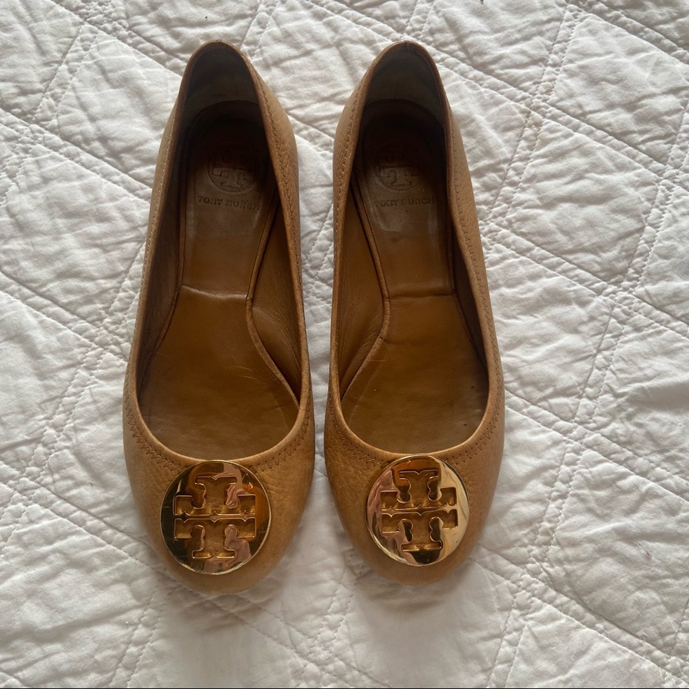 Tory Burch Flats! Size: 8.5